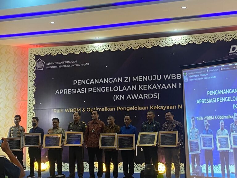 Kejari Padang Sidempuan Raih Penghargaan Kekayaan Negara Awards 2022