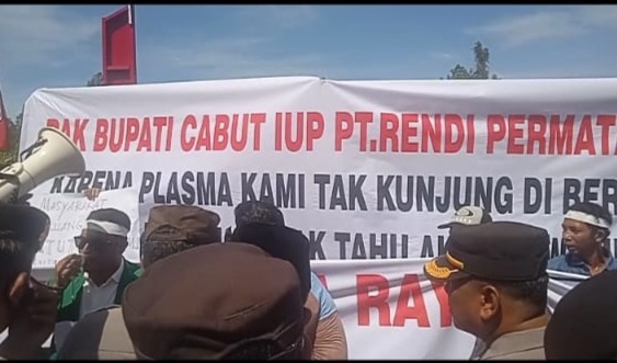 KPPU Kanwil I Terima Pengaduan Masyarakat Desa Singkuang I, Kabupaten Mandailing Natal