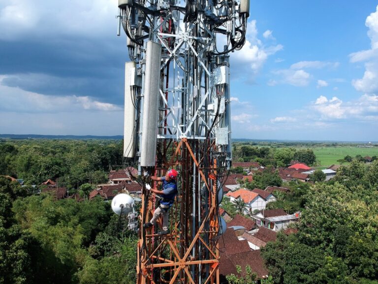 Liburan Natal dan Tahun Baru 2023 Trafik Data XL Axiata Naik 50%