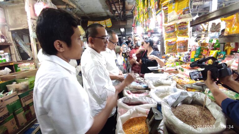 KPPU Kanwil I bersama TPID Sumut Sidak Pasar Tradisional Kota Medan