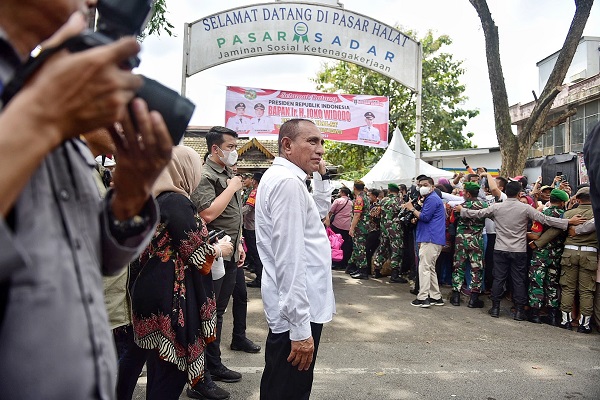 Gubernur Edy Rahmayadi Tinjau Pasar Tradisional Bersama Jokowi