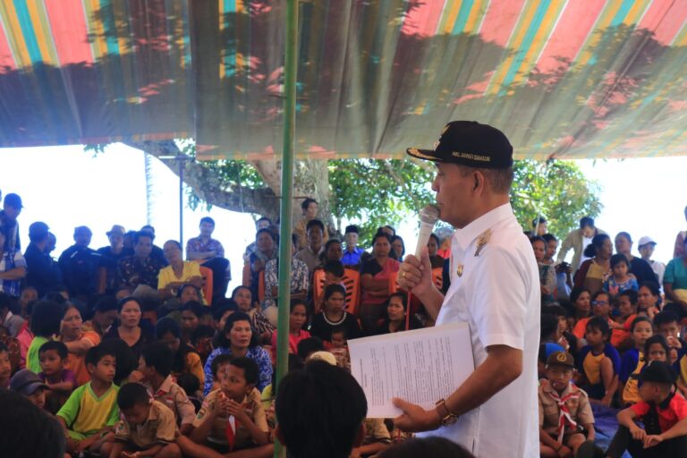 Program Bunga Desa, Wabup Samosir Ngantor di Desa Janji Raja