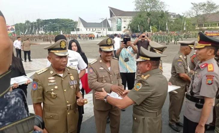 Kasat Pol PP Sidempuan Terima Penghargaan Dari Gubsu