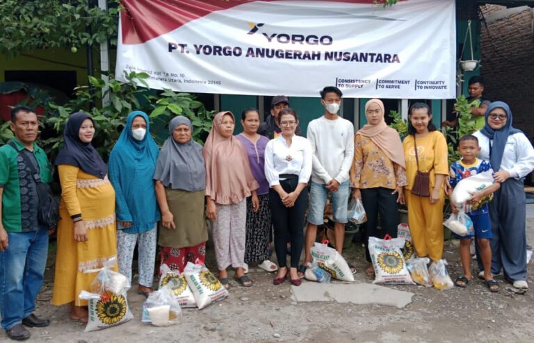 PT Yorgo Anugerah Nusantara Adakan CSR Berbagi Bahan Pokok ke Warga