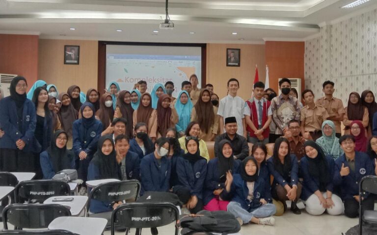 Mantap! Siswa SMAN 2 Medan Gali Ilmu PR di UMA