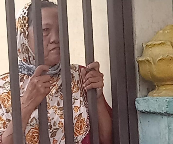 Apes, Seorang Wanita Gunakan Ilmu Hipnotis Ditangkap Warga di Binjai