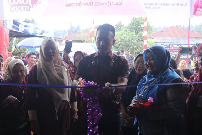 Kadis Pendidikan Resmikan Rumah Ramah Anak dan Galeri Industri Perempuan Kota Binjai 
