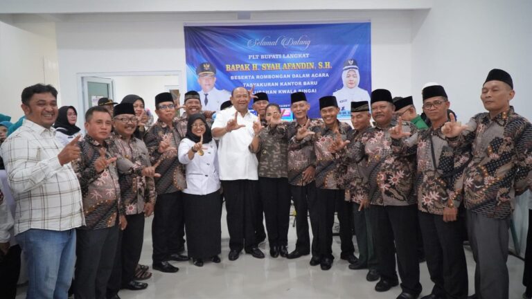 Plt Bupati Langkat Resmikan Kantor Baru Kelurahan Kwala Bingai