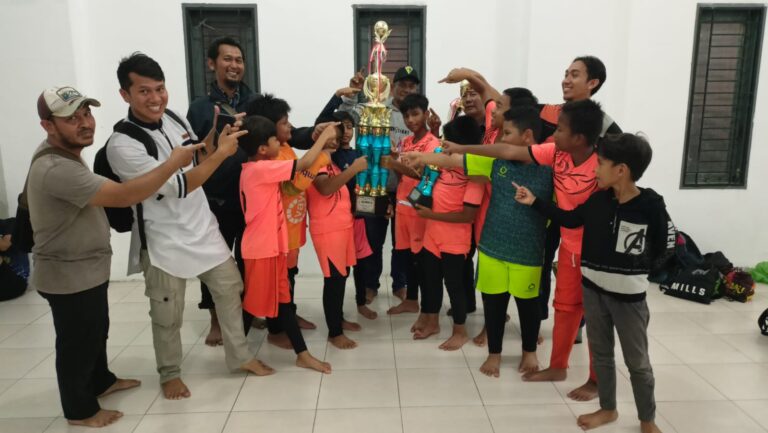 Tim Futsal SDS Persa Sekolah Juara Medan Raih Juara I di Sekolah Al-Manar