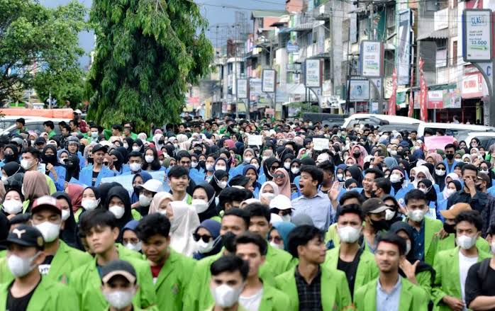 Ingat ! Siang Ini Mahasiswa akan Aksi di Depan DPRD Padang Sidempuan