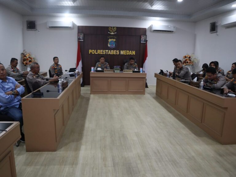 Amankan Idul Fitri 1444 H, Kapolrestabes Medan Gelar Zoom Meeting