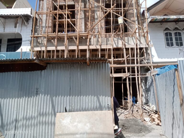 Lapor Pak Wali, Bangunan Ruko Mewah Tanpa Plang IMB Bebas Berdiri di Jalan Iskandar Muda