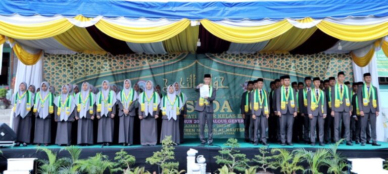 Ponpes Modern Al-Kautsar Simalungun Wisuda 54 Santri