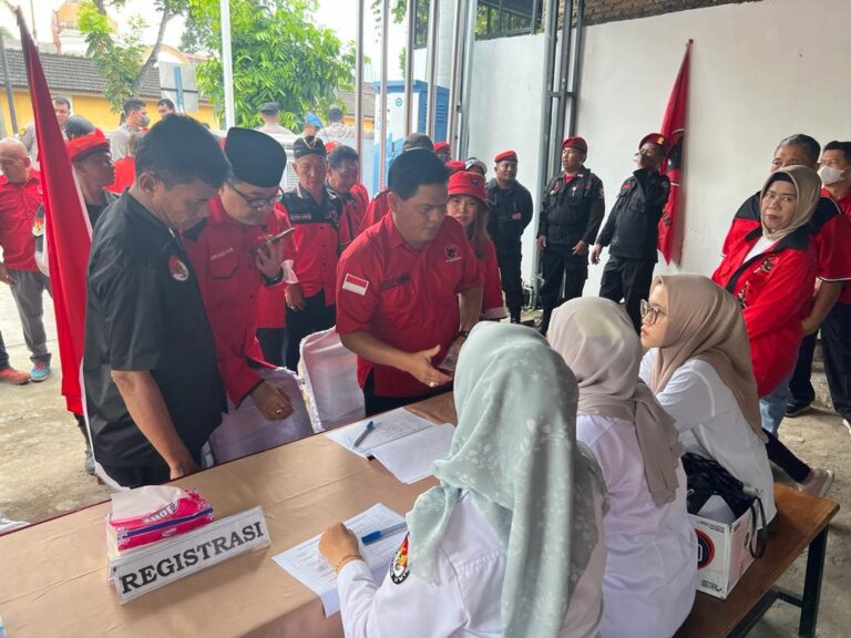 Tokoh Pendidikan Medan Johor Jusup Ginting Resmi Bacaleg Dapil 5 Medan