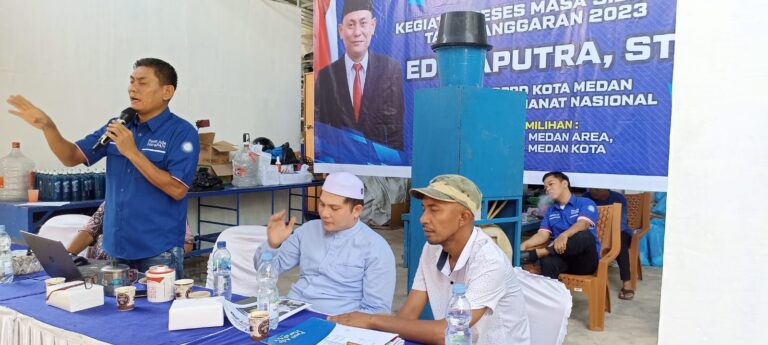 Reses Anggota DPRD Medan Edi Saputra, Warga Menangis Mengaku Tidak Pernah Menerima Bantuan Pemerintah