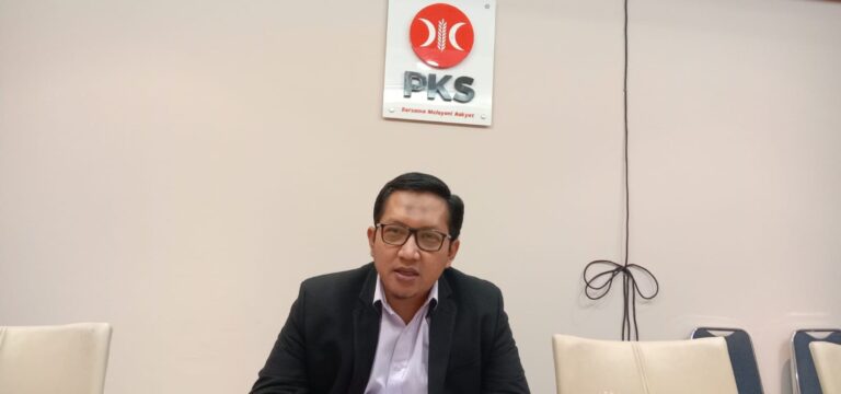 Anggota FPKS DPRDSU Harapkan Aplikasi PPDB Online Tidak Bermasalah