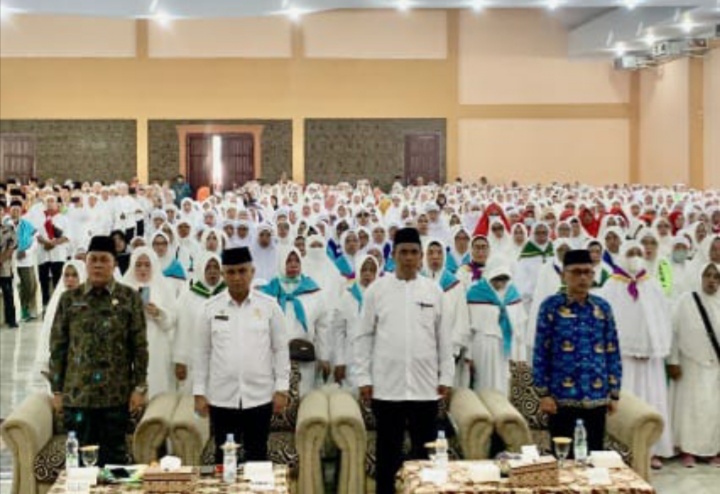 2.152 Calhaj Kota Medan Manasik Haji Akbar