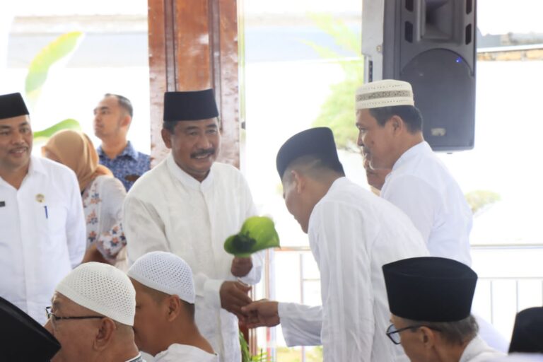 254 Calon Jamaah Haji Kota Binjai Ikuti Manasik Akbar dan Tepung Tawar