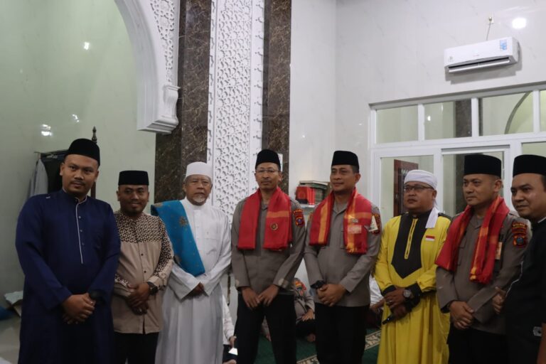 Kapolres Pelabuhan Belawan Dampingi Wakapolda Sumut Safari Subuh di Mesjid Baitul Mu’min