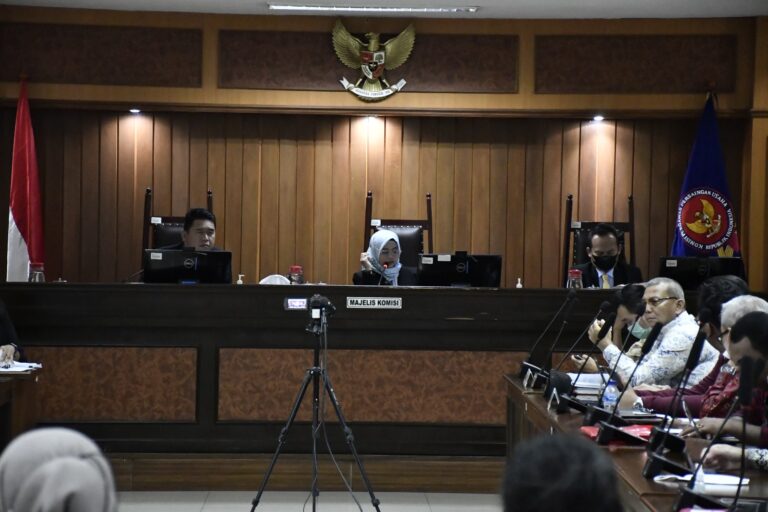 KPPU Jatuhkan Putusan Atas Perkara Minyak Goreng Kemasan di Indonesia