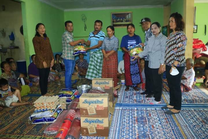Korban Banjir Tulas Terima Bantuan Pemkab Samosir, Pihak BWS Sumatera II Belum Respon?