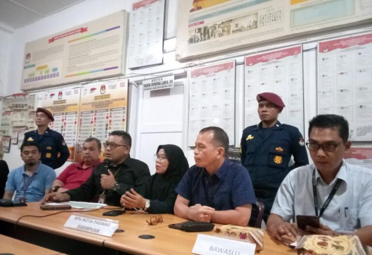 KPU Resmi Tutup Pendaftaran Bacaleg, 15 Parpol Mendaftar di Sidempuan