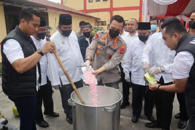 Satres Narkoba Polres Deli Serdang Musnahkan Narkoba Tangkapan Semester I 2023