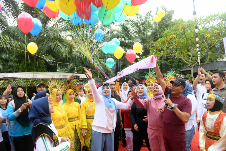 Edy Rahmayadi Ingatkan Orang Tua untuk Jaga Kebahagiaan Anak