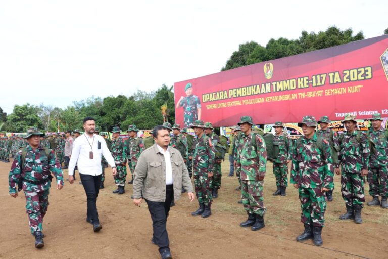 Bupati Dolly Sambut Baik Kegiatan TMMD Ke-117 di Tapsel