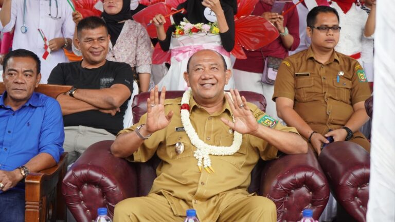 Hadiri Pawai Karnaval, 10 Kades se-Sirapit Nyatakan Dukung Syah Afandin Jadi Bupati Langkat 2024-2029