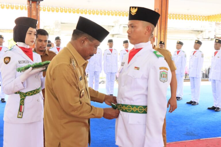 Wali Kota Binjai Kukuhkan Anggota Paskibraka Kota Binjai Tahun 2023