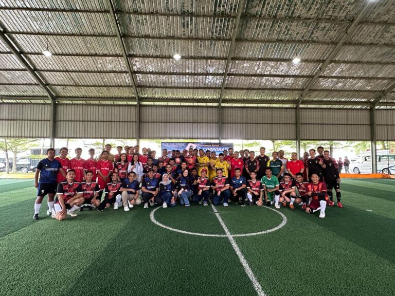 Bank Mandiri Pemenang Turnamen Futsal Corporate Piala Bergilir Columbia Asia