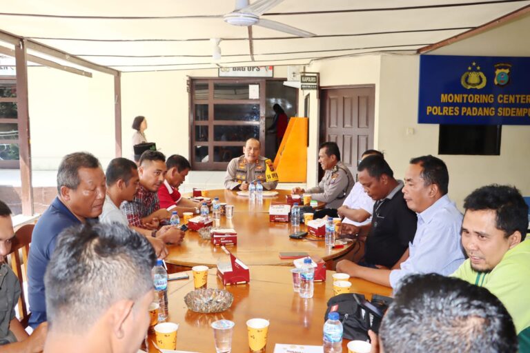 Kapolres Padangsidimpuan : Informasi Apapun Harus Bisa Disajikan Sesuai Fakta dan Berimbang