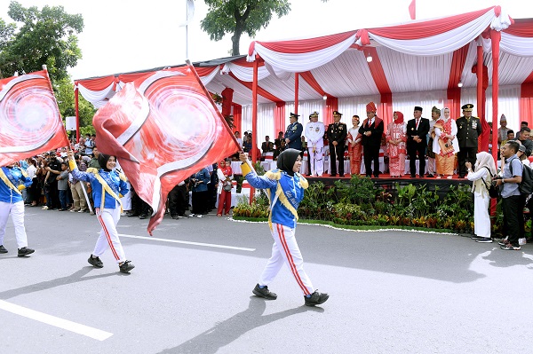 Pawai Pembangunan di Hari Kemerdekaan RI ke-78, Ribuan Orang Padati Jalan Diponegoro Medan