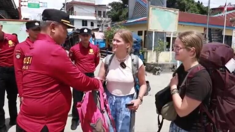 Ditpamovit Polda Sumatera Utara  Jaga Keamanan Destinasi Super Prioritas Danau Toba