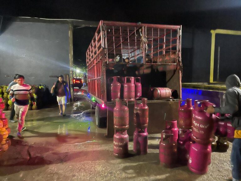 Tim Gabungan Polda Sumut dan Polres Labuhan Batu Grebek yang Di Duga Gudang Mafia Pengoplos Gas Elpiji di Labura