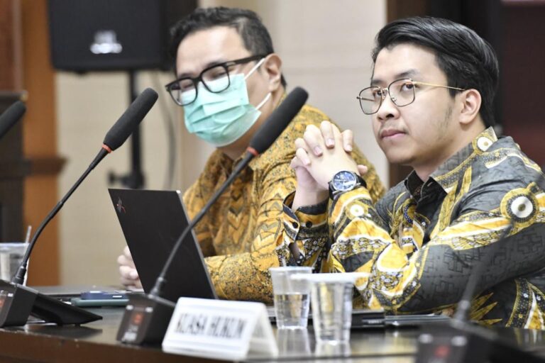 KPPU Denda Pon Holding BV Sebesar Rp 1,2 Miliar