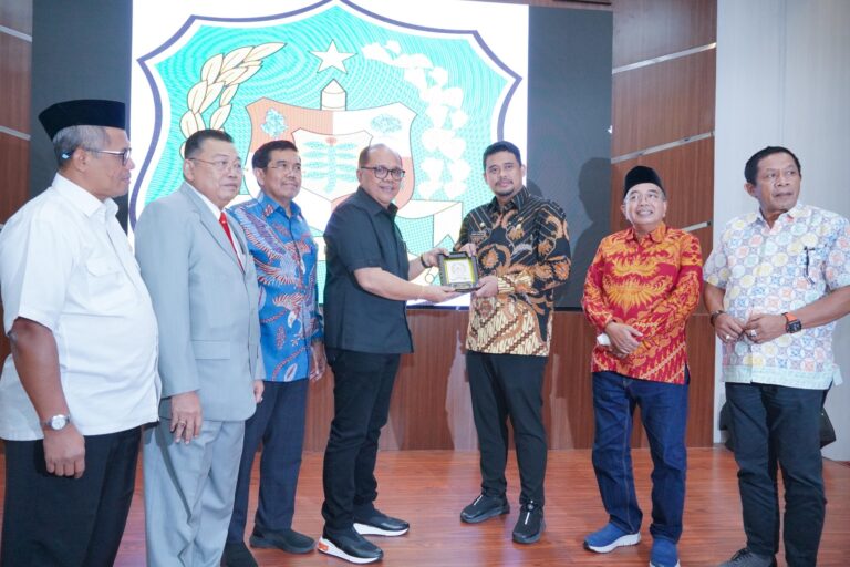 Terima Komisi II DPR RI, Bobby Paparkan Kesiapan Pemilu 2024