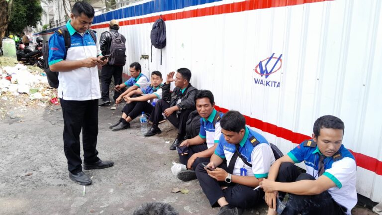 Dua Bulan Tak Digaji, Driver Trans Metro Deli Medan Mogok Kerja