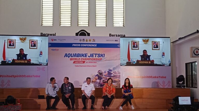 Semarakan Pariwisata, Aquabike Jetski World Championship Digelar di Danau Toba