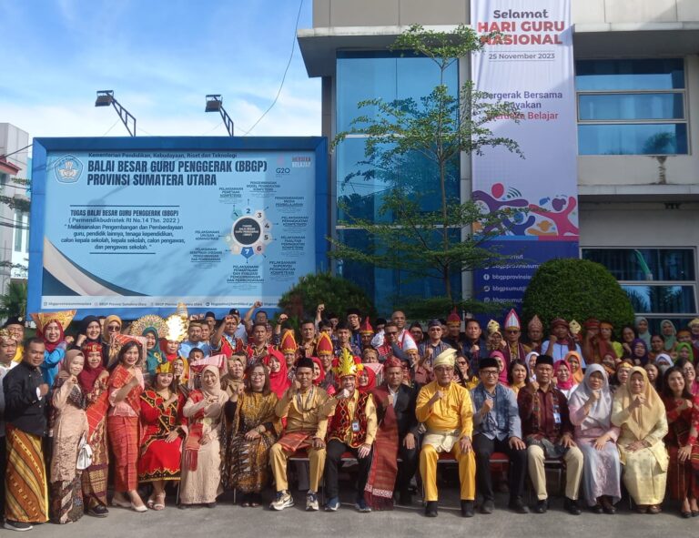 Kepala BBGP Sumut Pembina Upacara Hari Guru Nasional