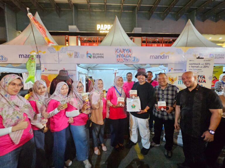 Produk UMKM Binaan PTPN IV Jadi Perhatian Dan Diminati  Pengunjung Karya Nyata Festival