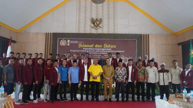 Hadiri Pelantikan IMM, Syah Afandin: Jadilah Pioneer dan Tauladan Generasi Muda