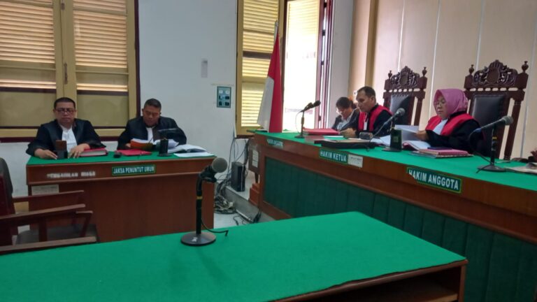 JPU Kejati Sumut ‘Kelabui’ Wartawan, Benny Subarja Sinaga Dituntut 1 Tahun Penjara