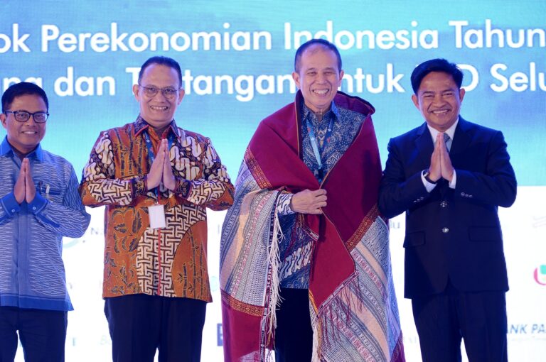 Pj Gubernur Sumut Sebut Tiga Aspek Tingkatkan Daya Saing BPD