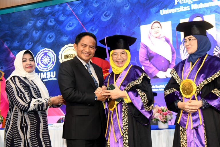 R Sabrina Dikukuhkan sebagai Guru Besar UMSU, Pj Gubernur Sumut Bangga dan Ucapkan Selamat