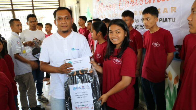 Sambut Hari Natal, PLTA Batang Toru Laksanakan Giat Berbagi Kasih