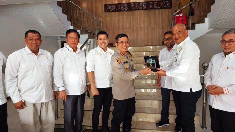 Ciptakan Kamtibmas Kondusif, Kapolrestabes Terima Kunjungan DPRD Medan