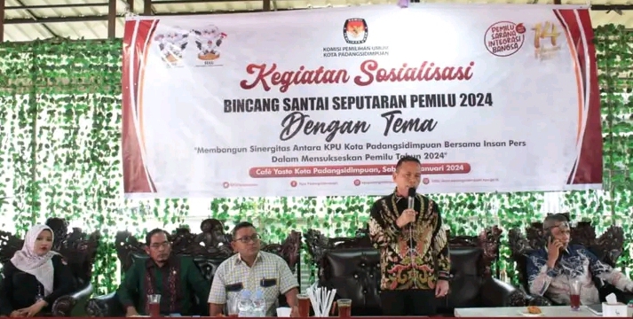 Begini Bincang Santai KPU Padangsidimpuan dengan Wartawan