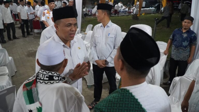 Pj Bupati Langkat Gelar Buka Puasa Bersama Ulama, Umaroh dan Pemkab Langkat